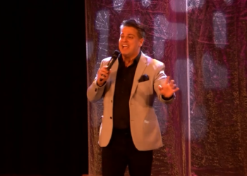 Ingyenes koncerttel ünnepelték a nőnapot