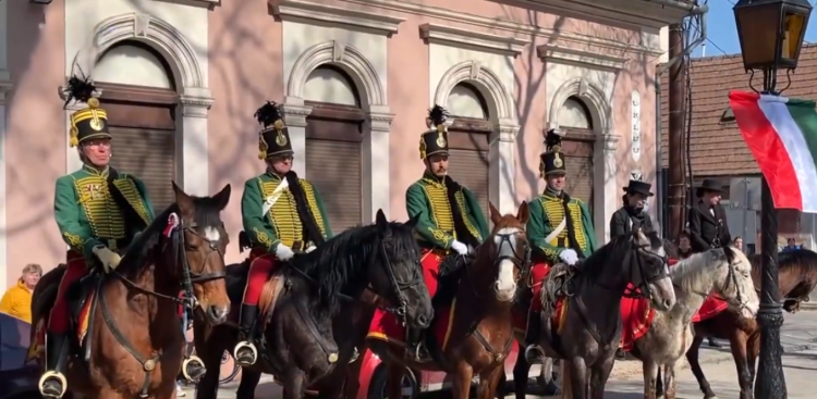 Március 15-én délelőtt zajlott a városi ünnepség