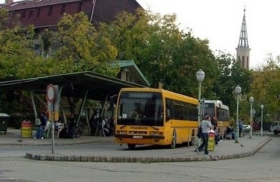 A vigalom idején megváltozik több buszjárat útvonala