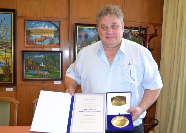 Testvérvárosi kitüntetést kapott a váci polgármester