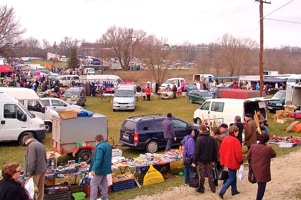 Most vasárnap májusi vásárnap