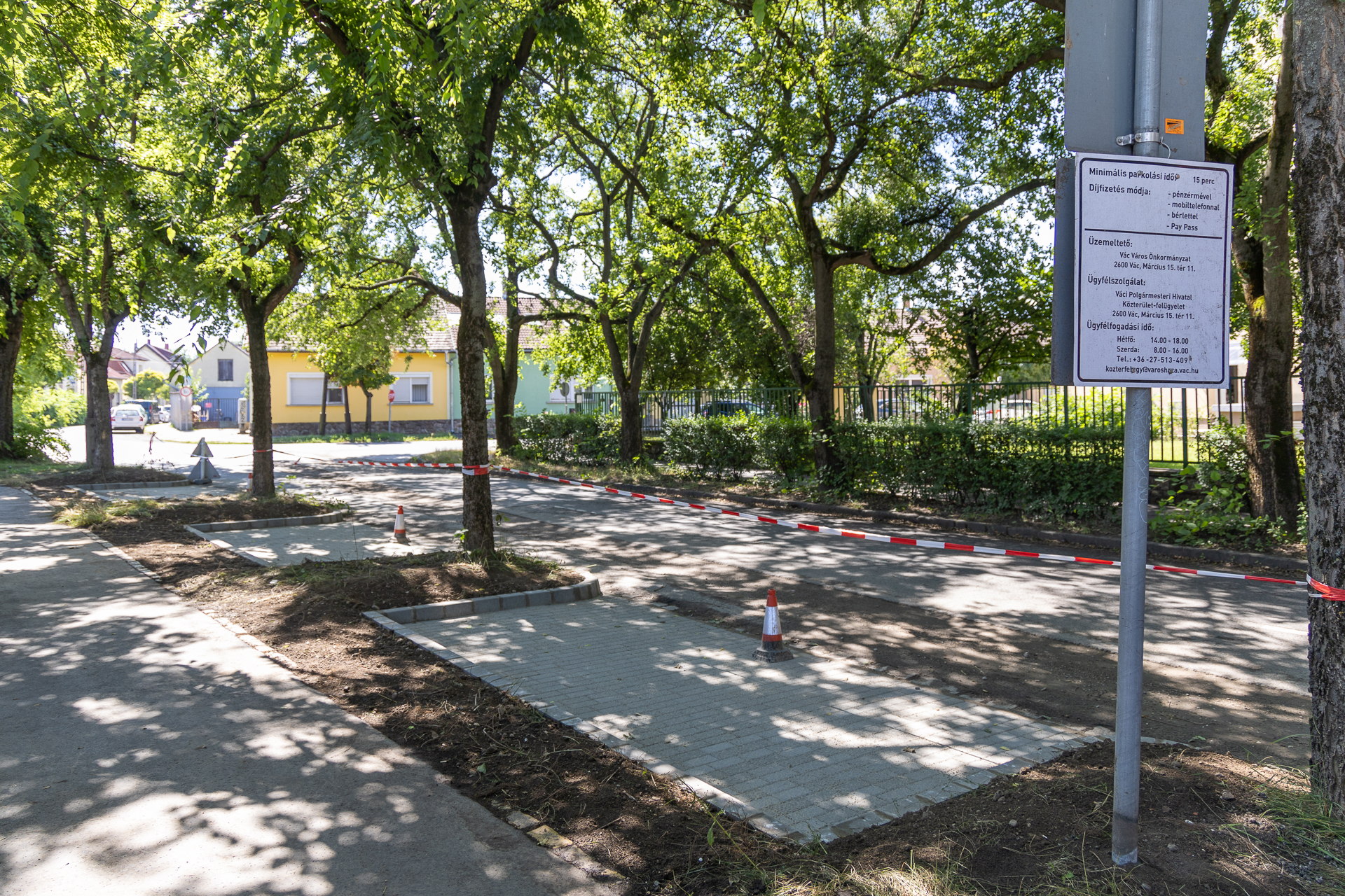 Új parkolókkal bővül a belváros