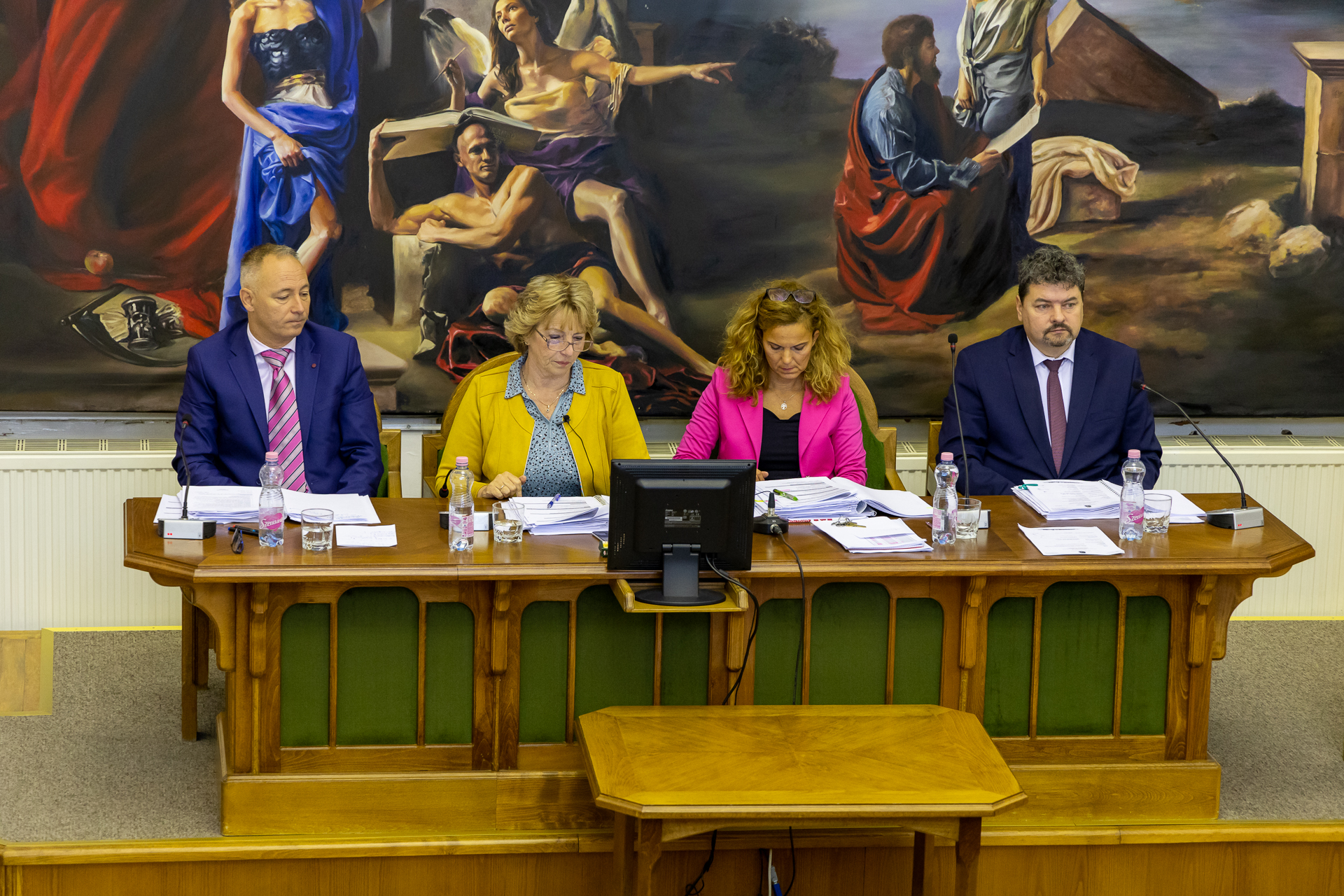 Októberi testületi döntések – testületi határozat a környezet megóvásáért