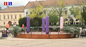 Zajlik a város ünnepi díszbe öltöztetése