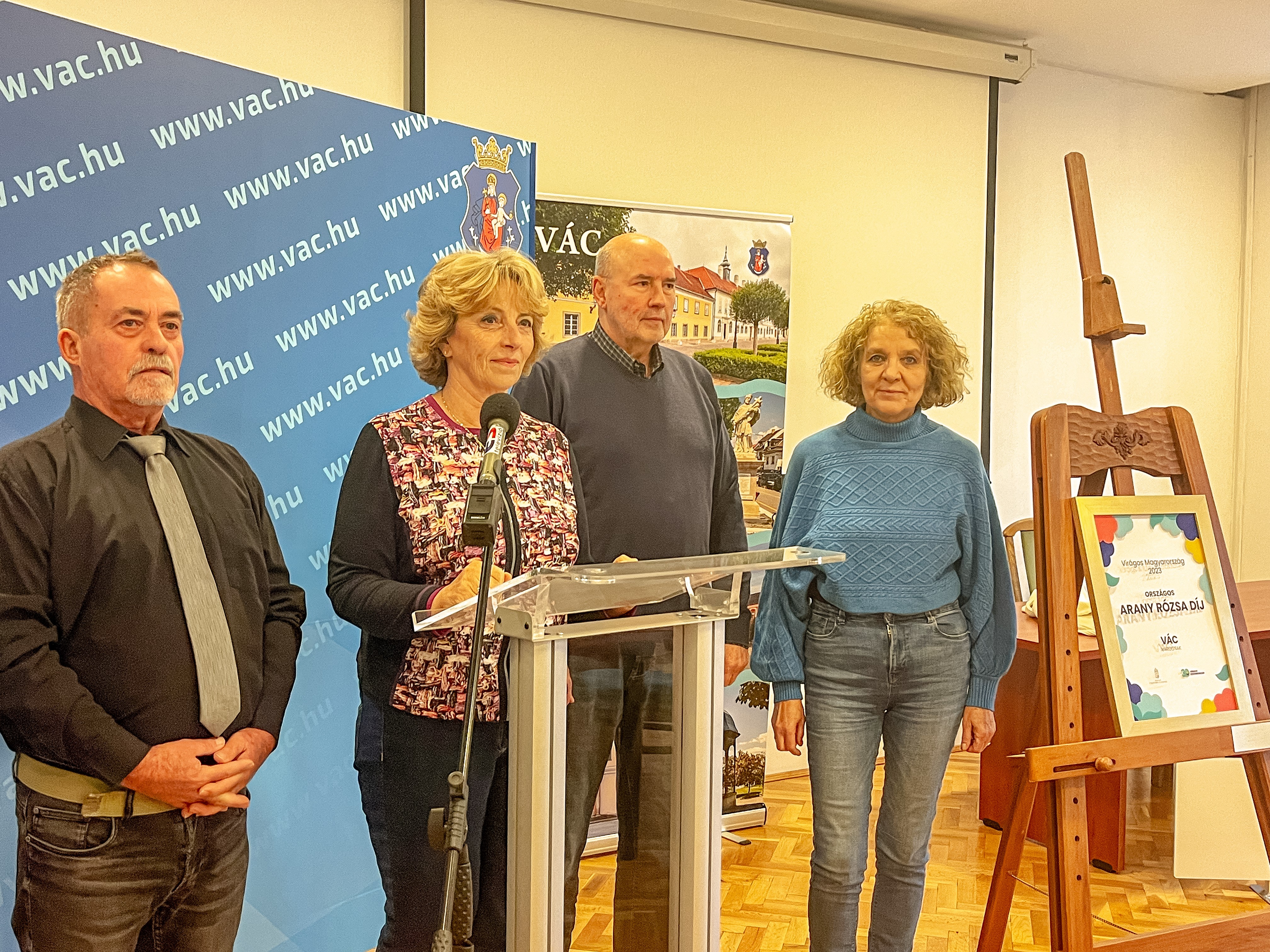 Országos díjjal ismerték el Vác virágosítását