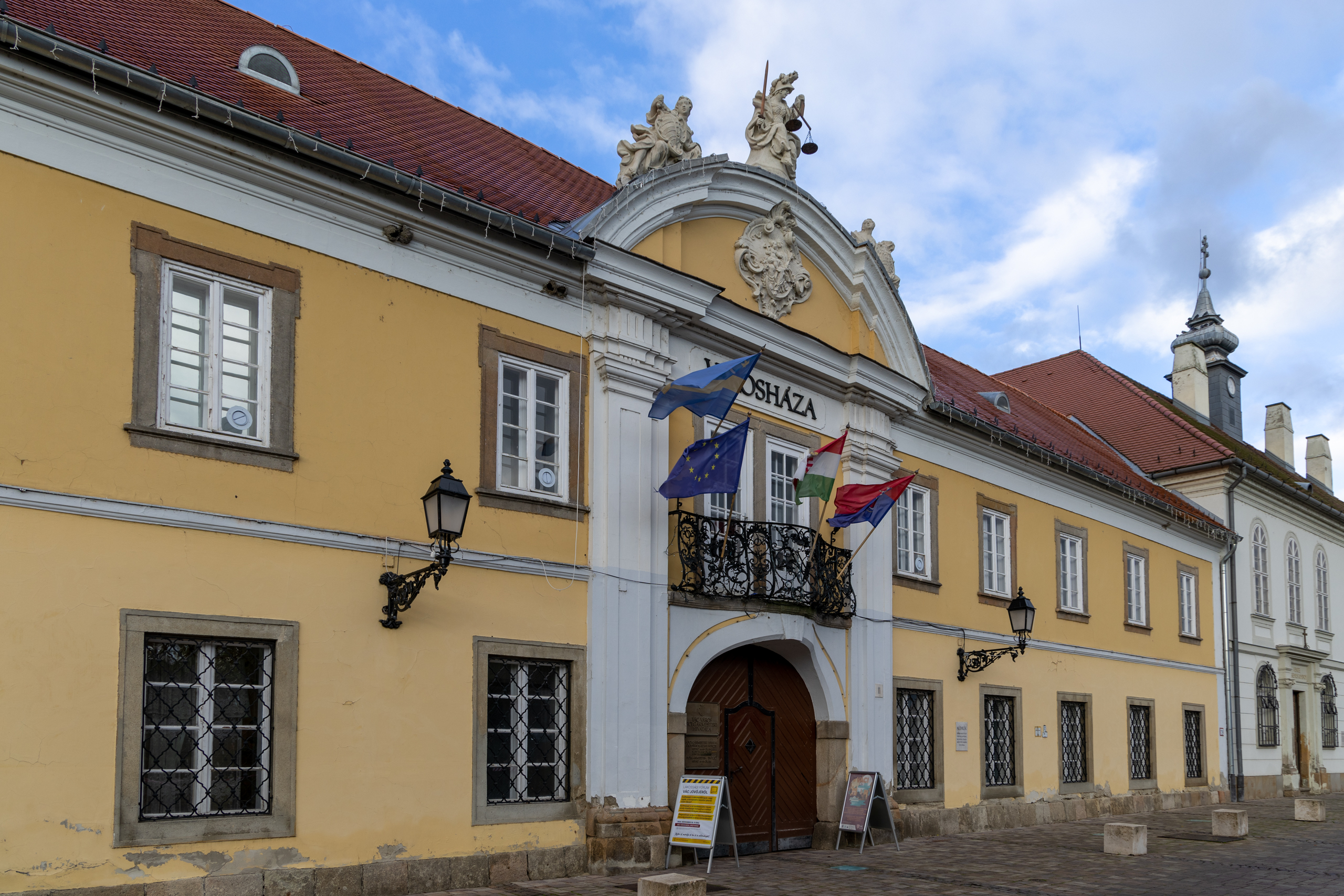 Tájékoztató igazgatási szünetről