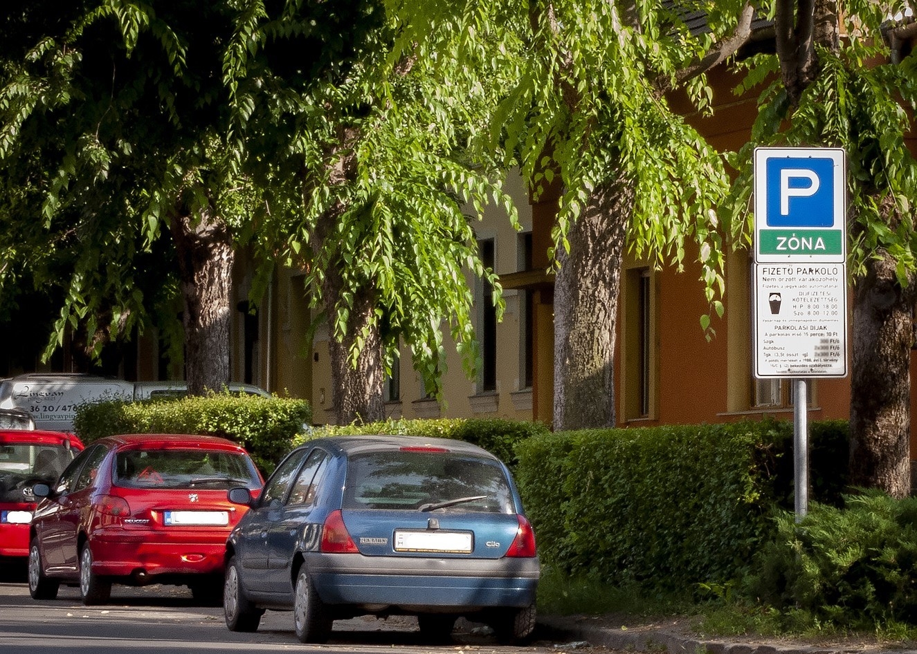 Egyszerűsödik a parkolási rendszer